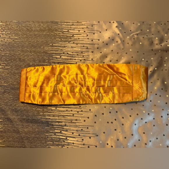 Gold Yellow Formal Cumberbund - Picture 1 of 10